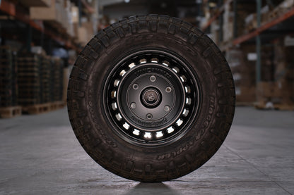 VANE - 17x8" WHEEL in SATIN BLACK by VAN COMPASS