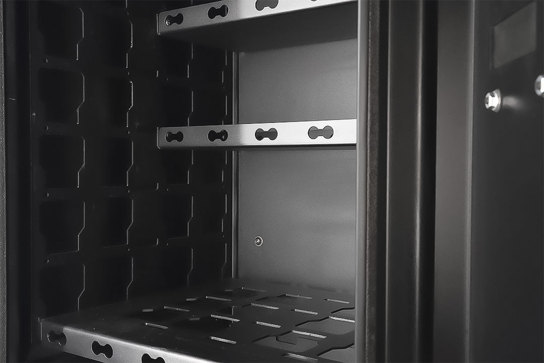 OUTBACK REAR DOOR STORAGE SYSTEM - SPRINTER 2019-UP